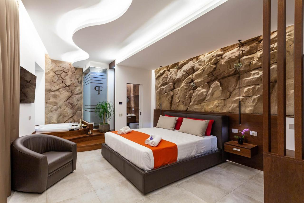 Palazzo Ferrucci Luxury Suites Cagliari Exteriör bild