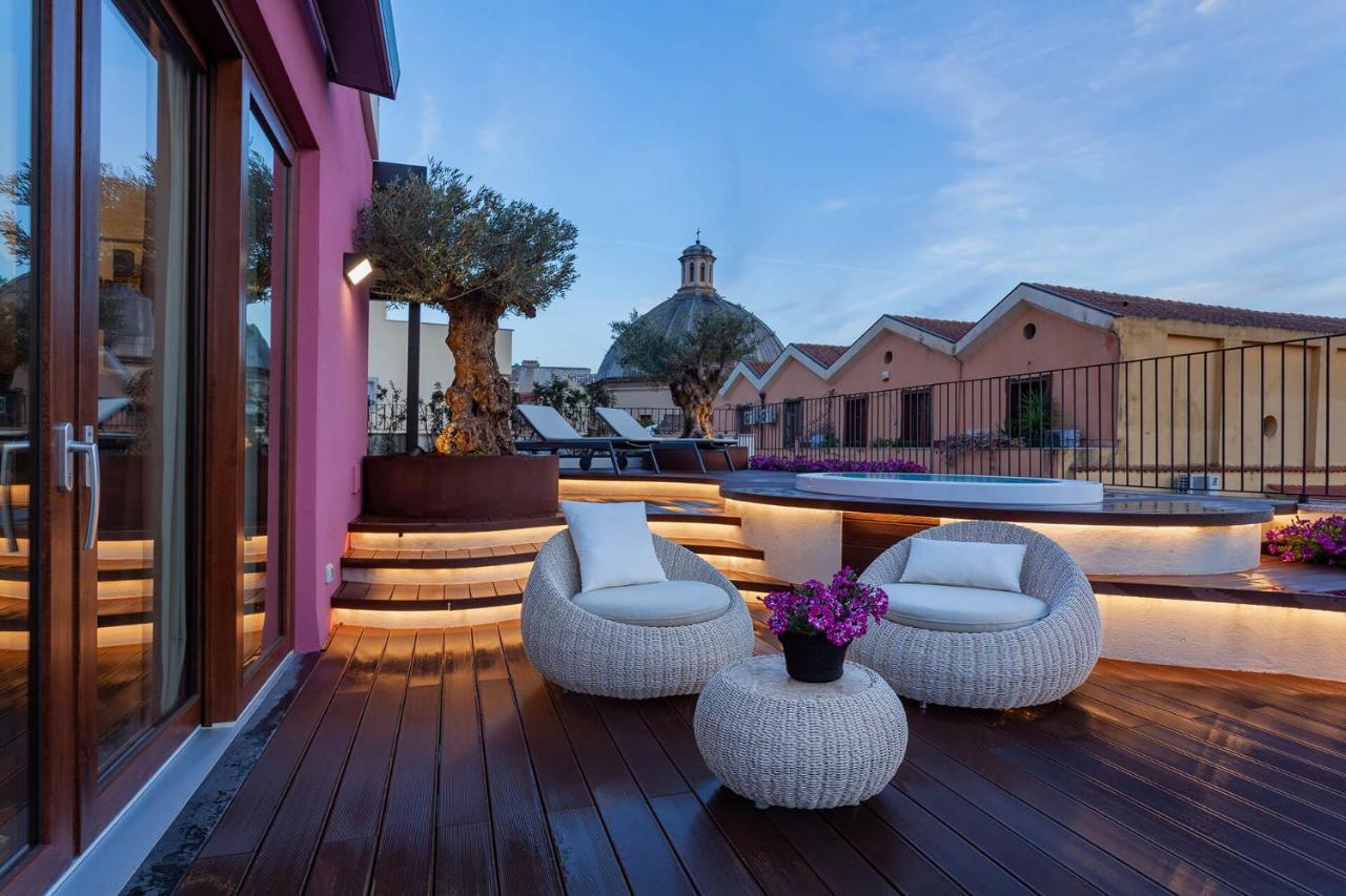 Palazzo Ferrucci Luxury Suites Cagliari Exteriör bild